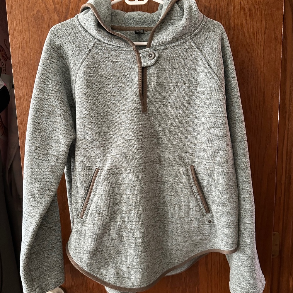 Prana Pull Over